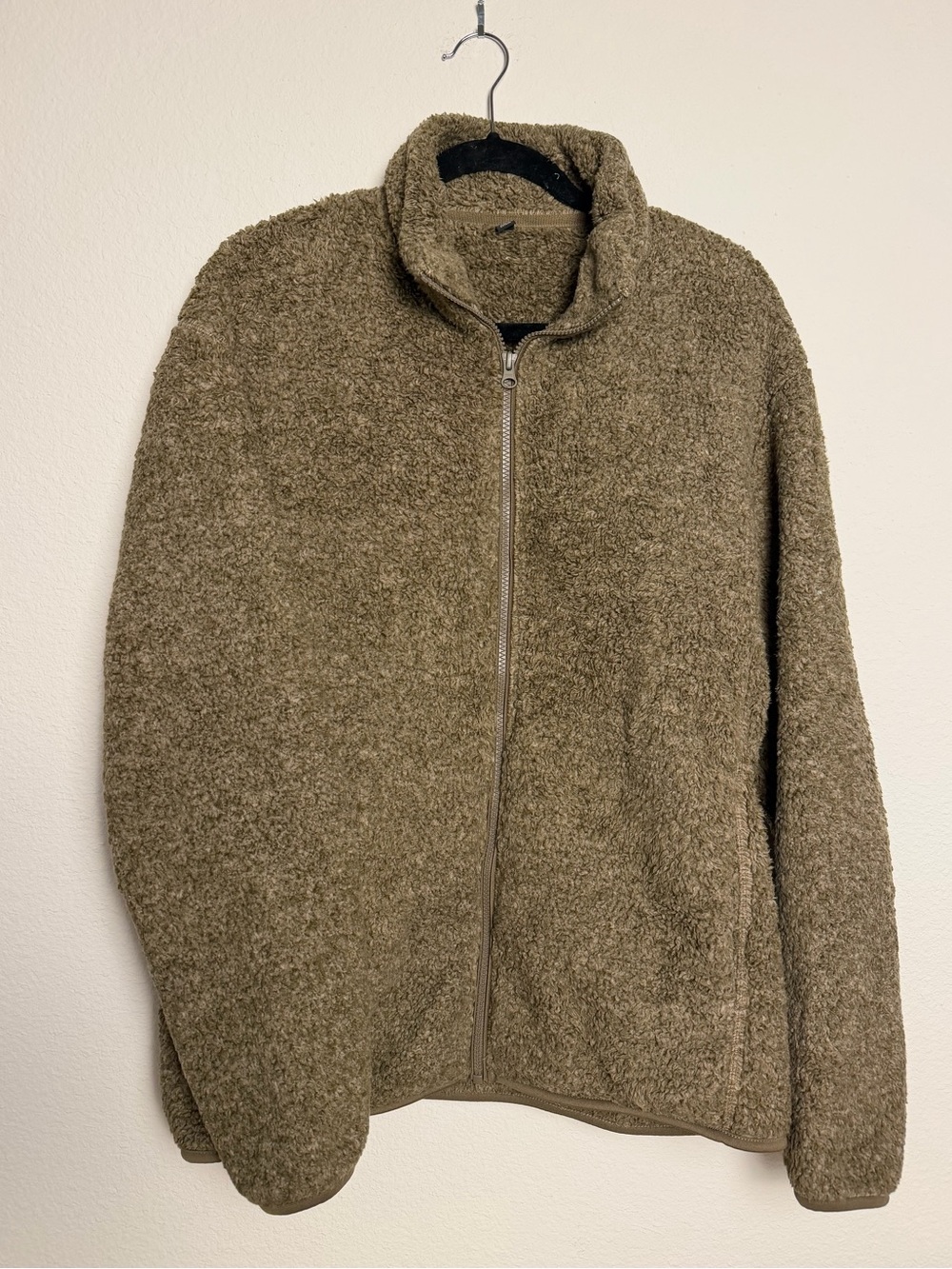 Uniqlo Full-Zip Sherpa Sweater Jacket large
